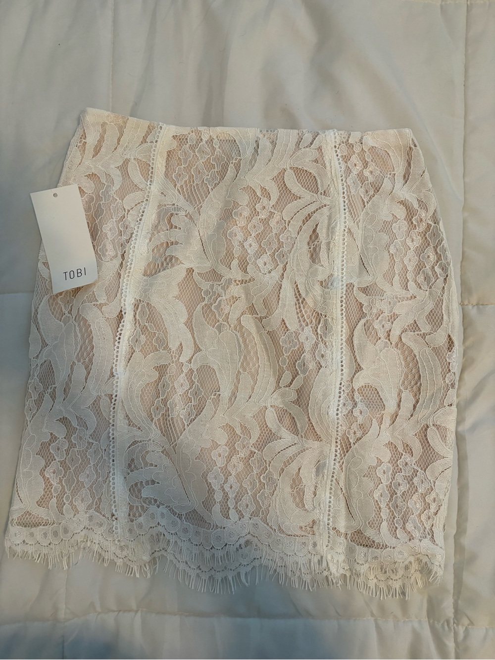 Tobi Ivory Floral Lace Mini Skirt